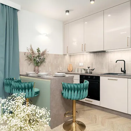 Apartment Modern With Terrace In Center By Renters Poznan
